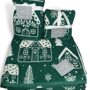 Loft By Loftex 2 Bath Towel Set 2 Hand & Washcloths Green Gingerbread house NEW